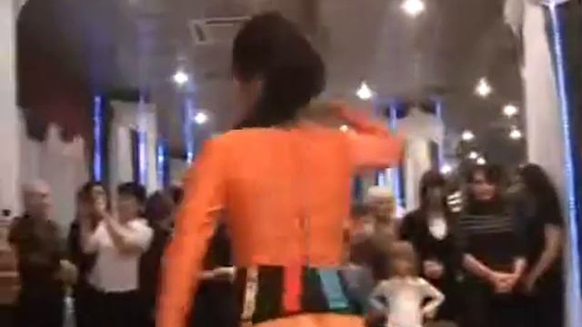 Нереальная Лезгинка Ачарули от Красивой Девушки смотреть онлайн