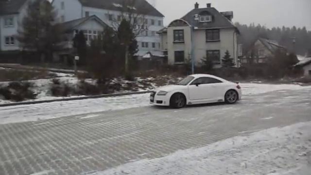 Audi TT 3.2 Quattro Winter Drift