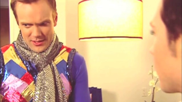 Johnny Weir introduces The Soup Awards смотреть онлайн