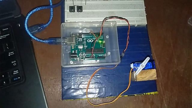 How To Use Servo Motor with Arduino | Servo sweep Sketch смотреть онлайн