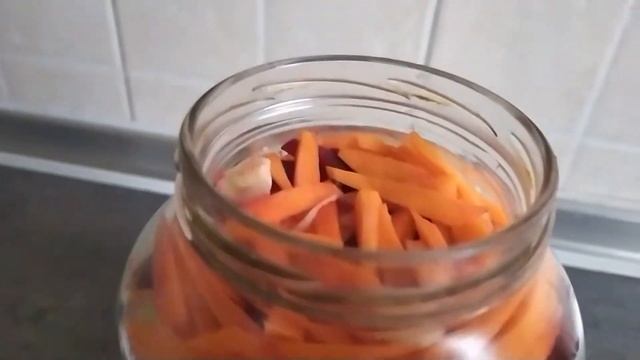 Рецепт закуски из капусты + маринованная свекла и морковь - Pickled Cabbage Recipe - Lingual Cook смотреть онлайн