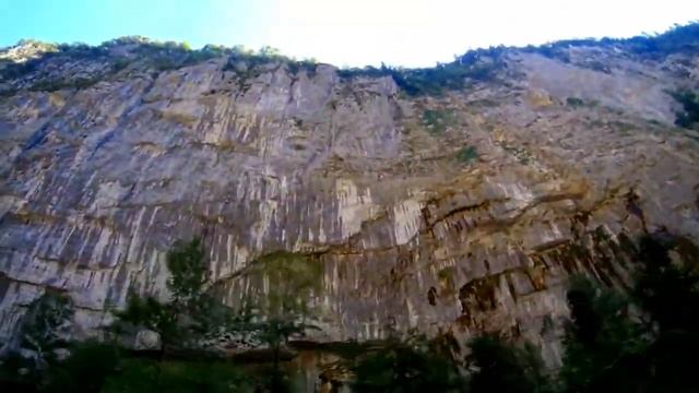 Джипинг тур в Абхазию/Озеро Рица/Сумашедшая езда смотреть онлайн