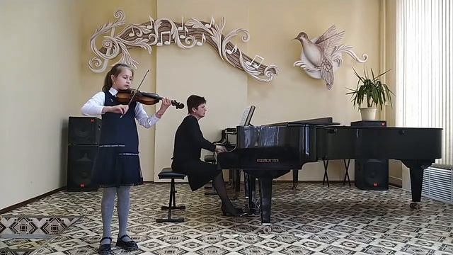 А.  Комаровский 