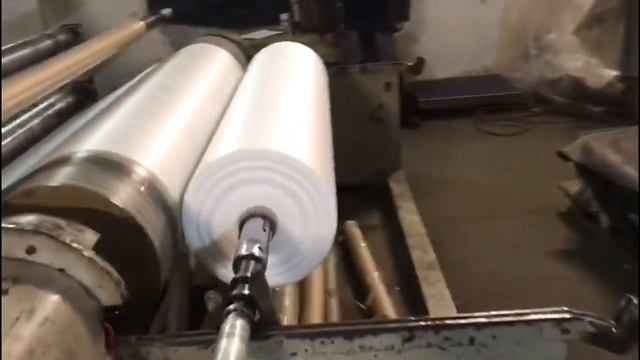 Складочный станок материала спанбонд из 3.2м в 1.6м смотреть онлайн