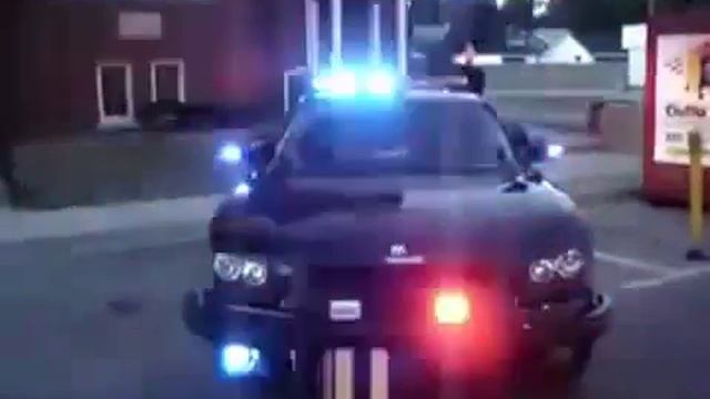 СГУ с СТРОБЫ на Dodge Charger смотреть онлайн