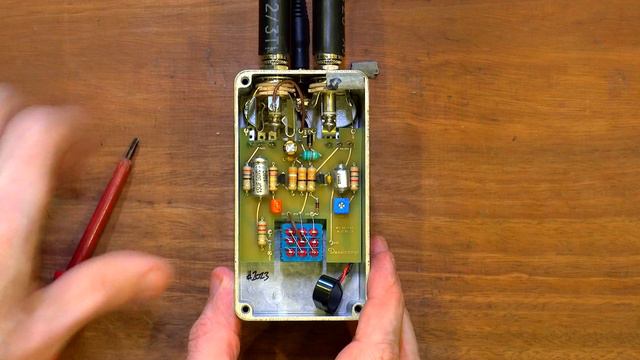 Silicon Fuzz Awesomeness - Dazatronyx 'FFS' Fuzz