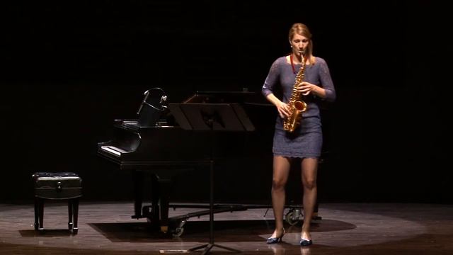 Sonata in a minor, H. 562 (1747) - CPE Bach (1714 - 1788) Diane Hunger - Saxophone смотреть онлайн