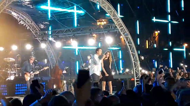 Niels Destandsbader - voor altyd en 1 dag FT. Laura Tesoro - Thinking Out Loud смотреть онлайн