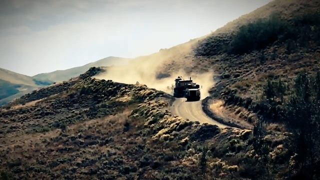 Oshkosh M1070 Off Road Transport