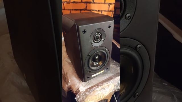 Sonus Faber toy смотреть онлайн