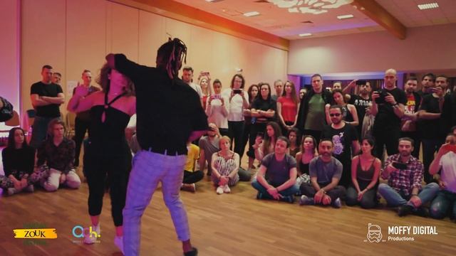 Walter Fernandes & Larissa Secco – Warsaw Zouk Festival 2022 Demo смотреть онлайн