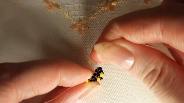 3D. Пчела из бисера? Beaded Bee ? #DIY #jelljewellery смотреть онлайн