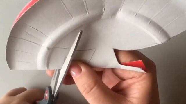 "Королевский выход". Мастер-класс по книге Л. Кэрролла "Алиса в Стране Чудес". Сделай героя сам! смотреть онлайн