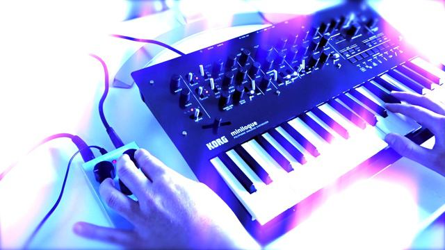 Korg Minilogue PG synthesizer & Skysurfer Reverb | Play Part II (sounds demo) смотреть онлайн