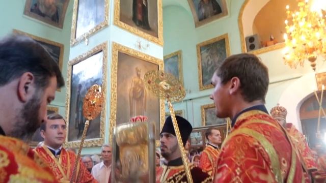 Сумський Преосвященний очолив престольні урочистості в Пантелеймонівському храмі м. Суми 09.08.2018 смотреть онлайн