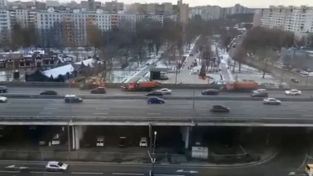 Шок в Москве: Чтобы чистить дороги от снега, снега не нужно! смотреть онлайн