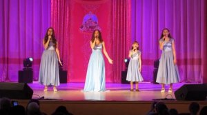 Подари улыбку миру - Евгения Числова и Детская группа воскресной школы "Звонница" - 18 мая 2023г.