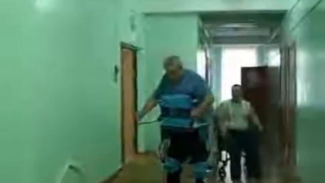 Ходьба на параподиуме смотреть онлайн