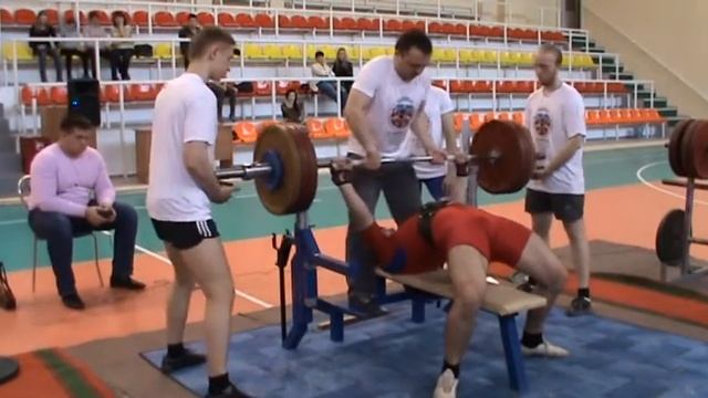 Юниоры 93 жим лежа смотреть онлайн