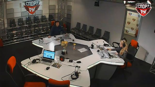 100% Футбола. 30.11.2016. Тема - возможная отставка Слуцкого смотреть онлайн
