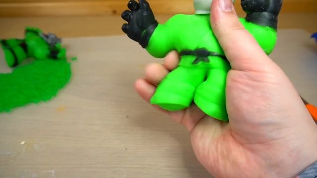 Внутри ГУДЖИТСУ ОКАЗАЛОСЬ ЭТО разрезал GOOJITZU