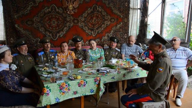 Атаману Геннадию Шмыреву и Ассоциации казаков Франции поклон от "Станичников" смотреть онлайн