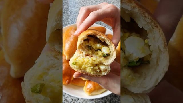 Пирожки с рисом яйцом и зеленым луком смотреть онлайн