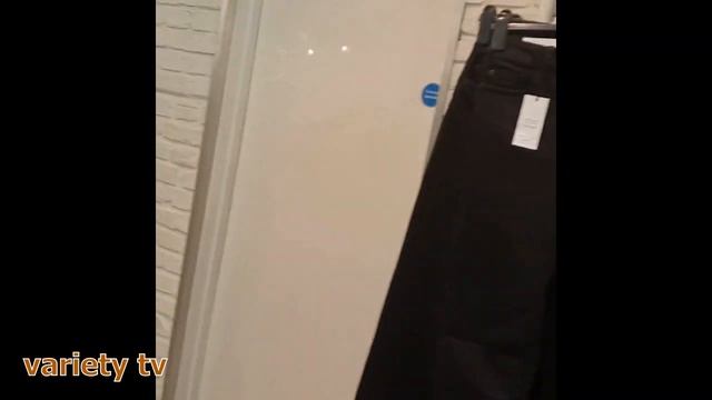 Westfield the biggest shopping center in london/shopping mall смотреть онлайн