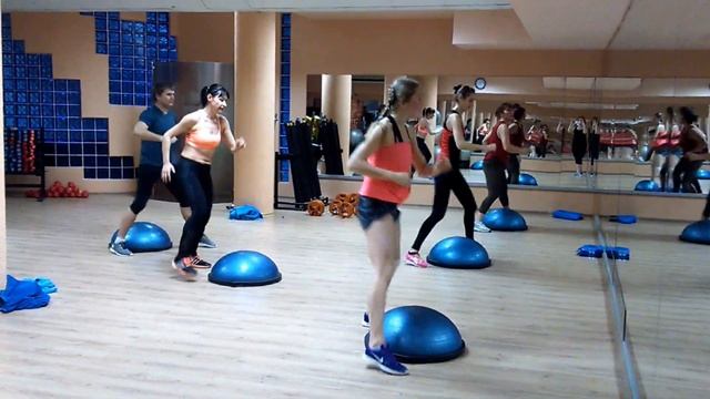 Functional training (BOSU) Связка #9 смотреть онлайн