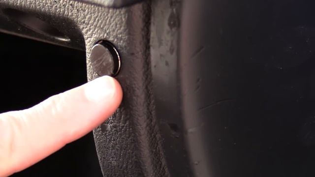 How To Repair a Glove Box that Wont Latch смотреть онлайн