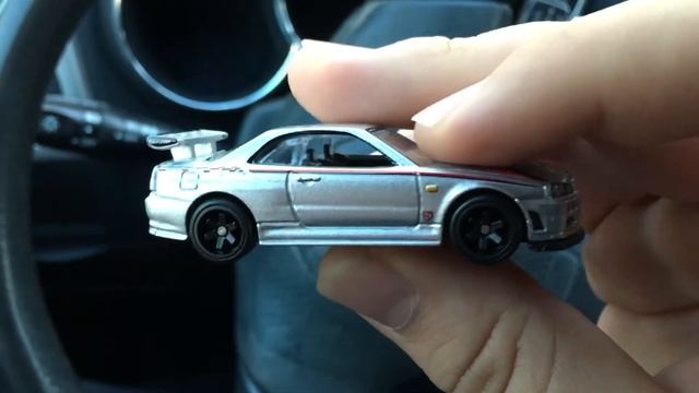 HOT WHEELS: Team Transport Nismo Skyline смотреть онлайн