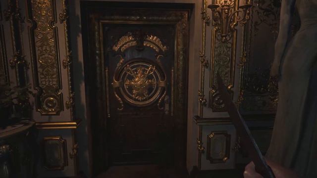 Lady Dimitrescu Key In Resident Evil 8 Village | Castle Dimitrescu Exploration