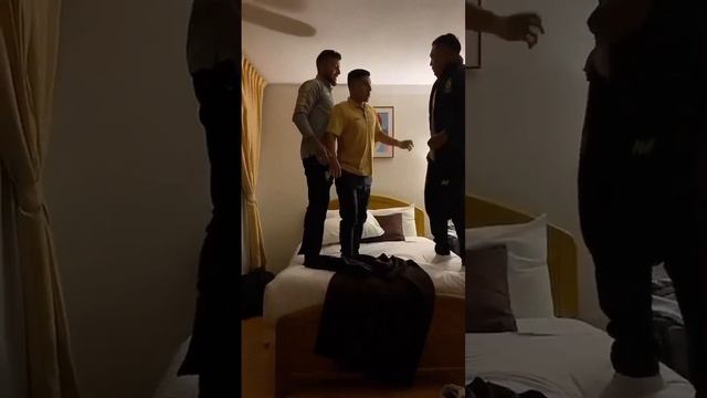 Встал смотреть онлайн