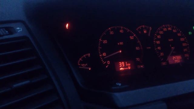 Renault Safrane Oil Pressure Gauge смотреть онлайн