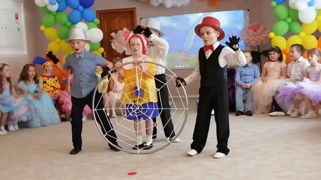 Диктант и Темный чулан Эпизод из выпуска в школу "Буратино" смотреть онлайн