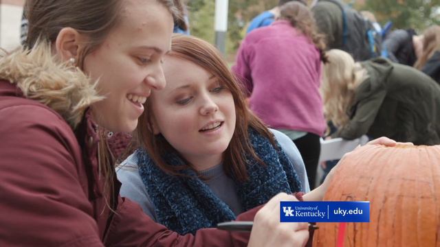 How The UK Family Celebrates Halloween!