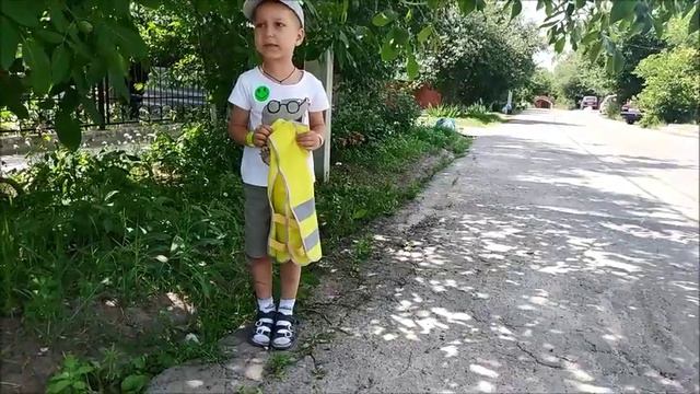 Обязательно ли на одежде световозвращающие элементы в светлое и темное время суток смотреть онлайн