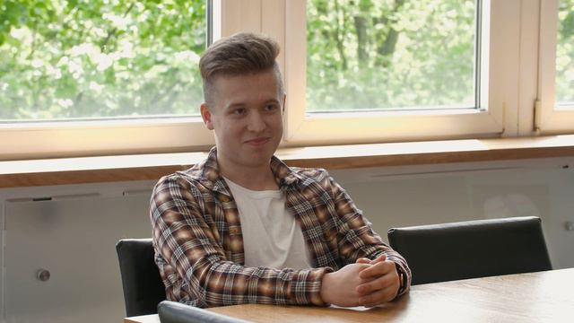 Interview mit Florian Wösner, Azubi Informatikkaufmann bei der TKM GmbH смотреть онлайн