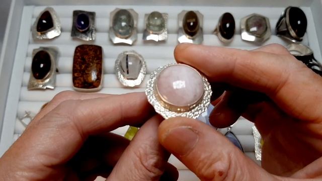 САМОЦВЕТЫ В СЕРЕБРЕ?GEMS IN SILVER смотреть онлайн