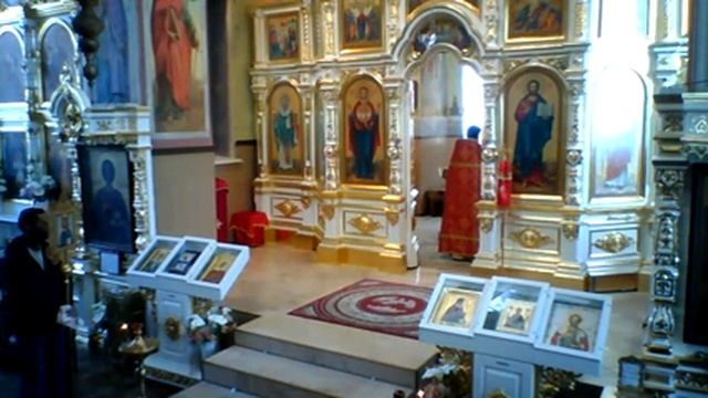 Литургия Святлого четверга в Свято-Успенском кафедральном храме г. Тихорецка смотреть онлайн