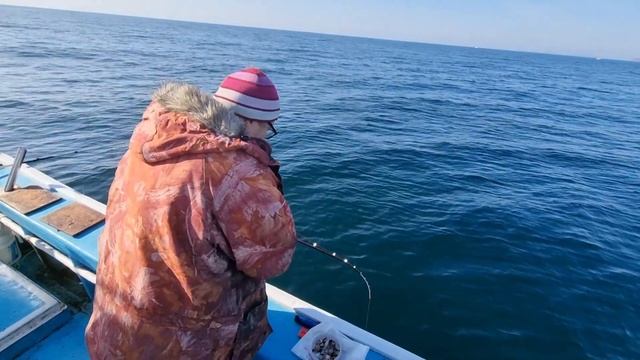Ловля камбалы в японском море! Погода шикарная ! (1080p60fps)