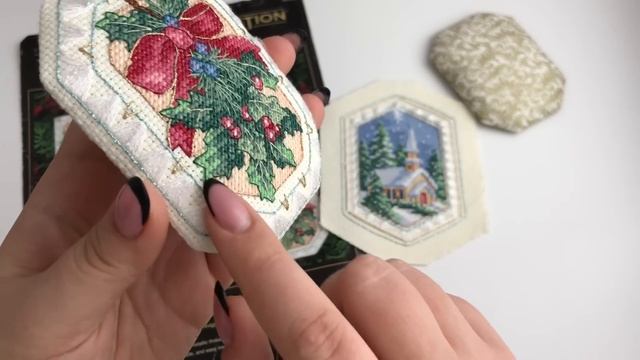 114 Процессы октября. Три готовых и две оформленных вышивки. смотреть онлайн