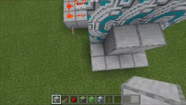 КАК СДЕЛАТЬ СЕКРЕТНУЮ ДВЕРЬ В МАЙНКРАФТ | Minecraft Bedrock редстоун механизмы смотреть онлайн