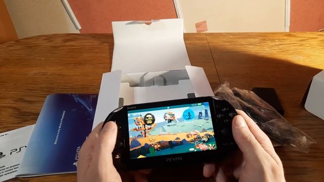 Распаковка PS VITA Slim в 2022 году! смотреть онлайн