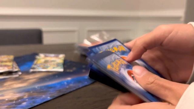 New Arcues Vstar Ultra Premium Collection box Opening! Is it worth $100? смотреть онлайн