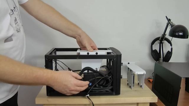 Fractal Design NODE 304 - recenzja obudowy mini ITX смотреть онлайн