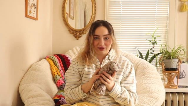 First Finished Object of 2024 and Lots of New Year WIPs! Knitting Podcast ep. 2 смотреть онлайн