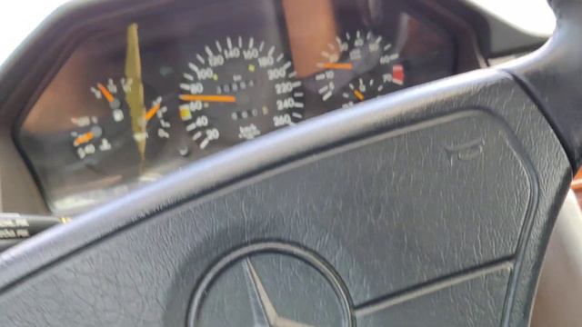 Mercedes W124 E280 Acceleration