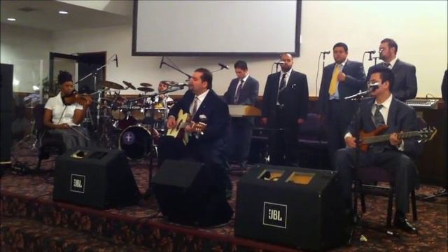 How Great is our God - Jimmy Miller & Choir - Gypsy Church New York смотреть онлайн