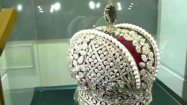 Реплика Большой Императорской короны Российской Империи. смотреть онлайн